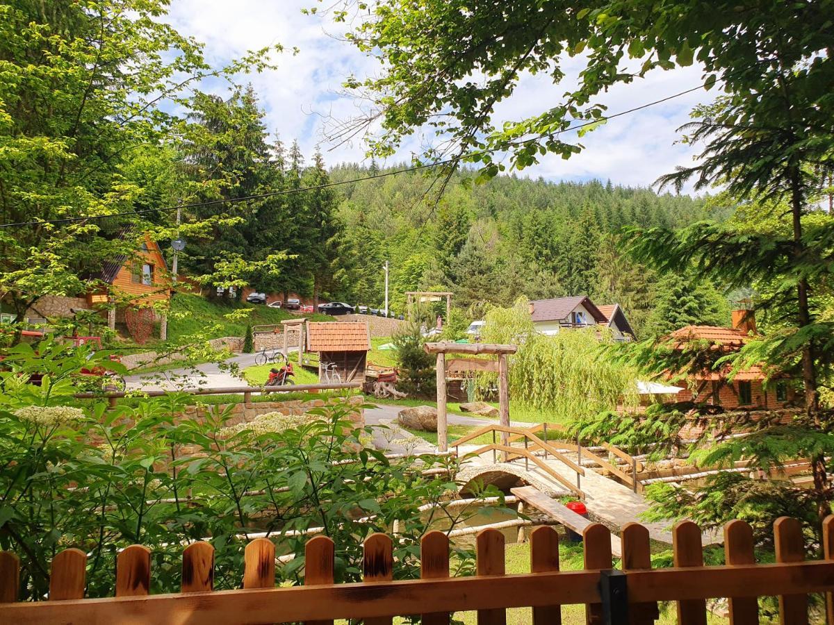 Etno Selo Bistrovo Lägenhet Vitez Exteriör bild