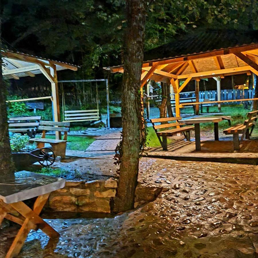 Etno Selo Bistrovo Lägenhet Vitez Exteriör bild