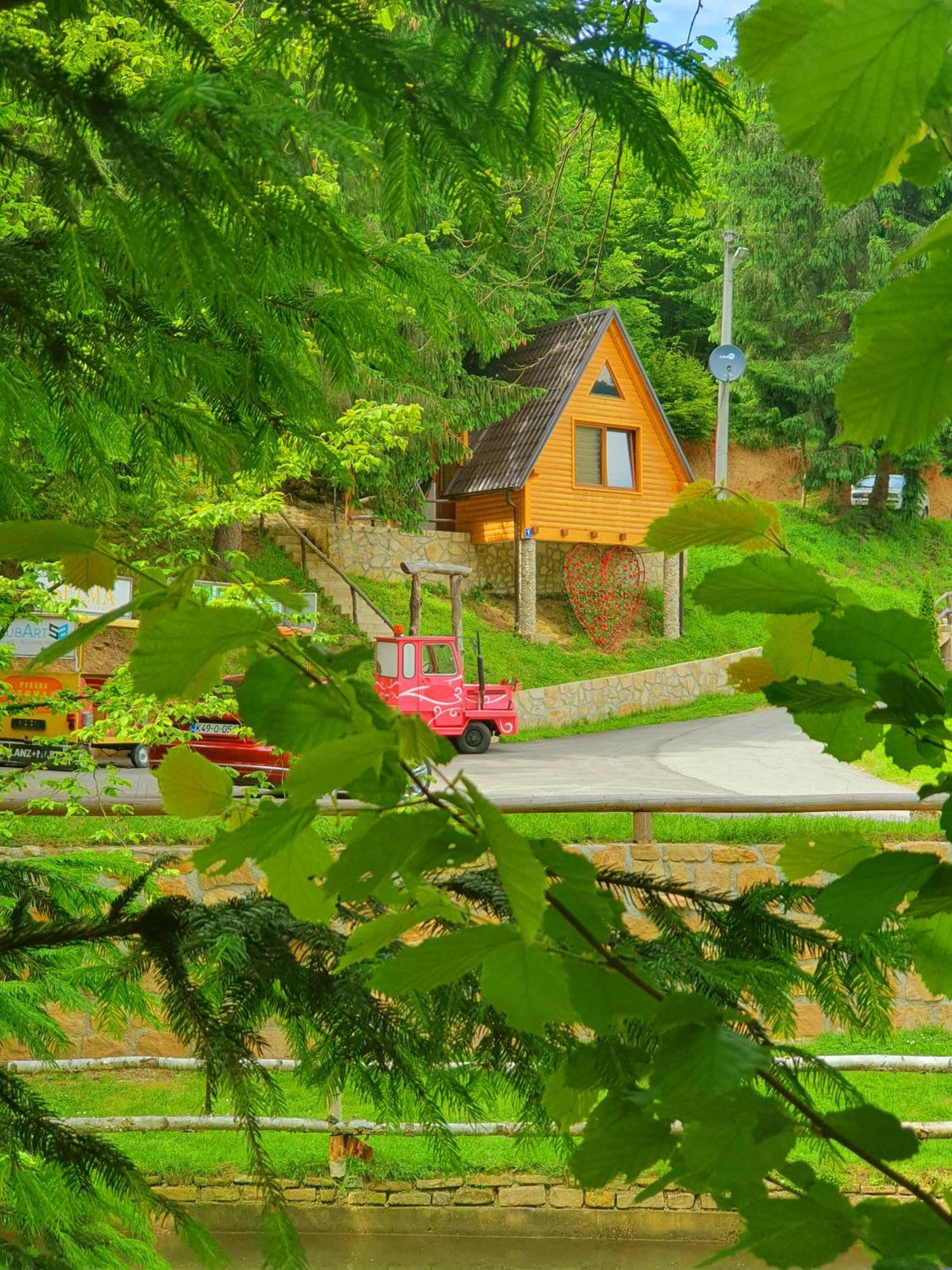 Etno Selo Bistrovo Lägenhet Vitez Exteriör bild
